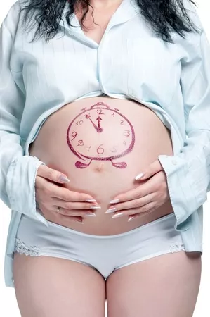 41 Weeks Pregnant Woman Waiting Labor