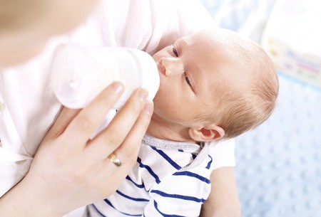 Bottle Feeding and Breast Pump